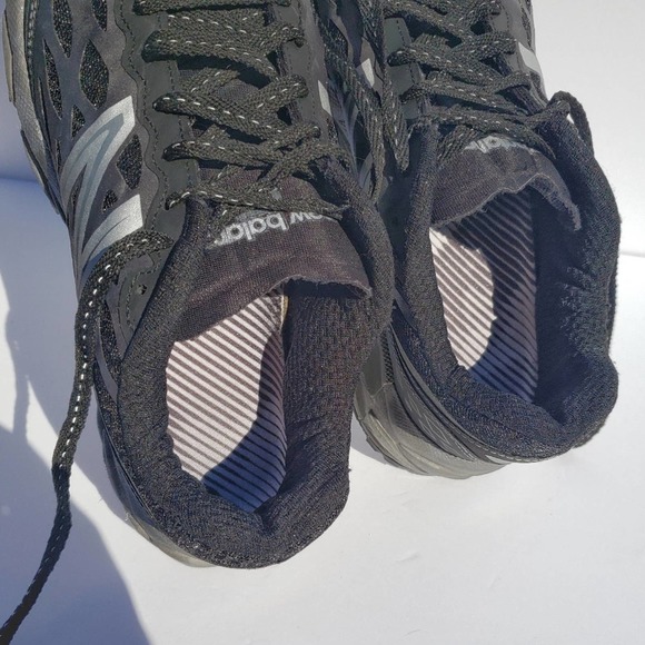 NEW BALANCE Sneakers Black Grey Sz 10 Womens - Picture 11 of 12